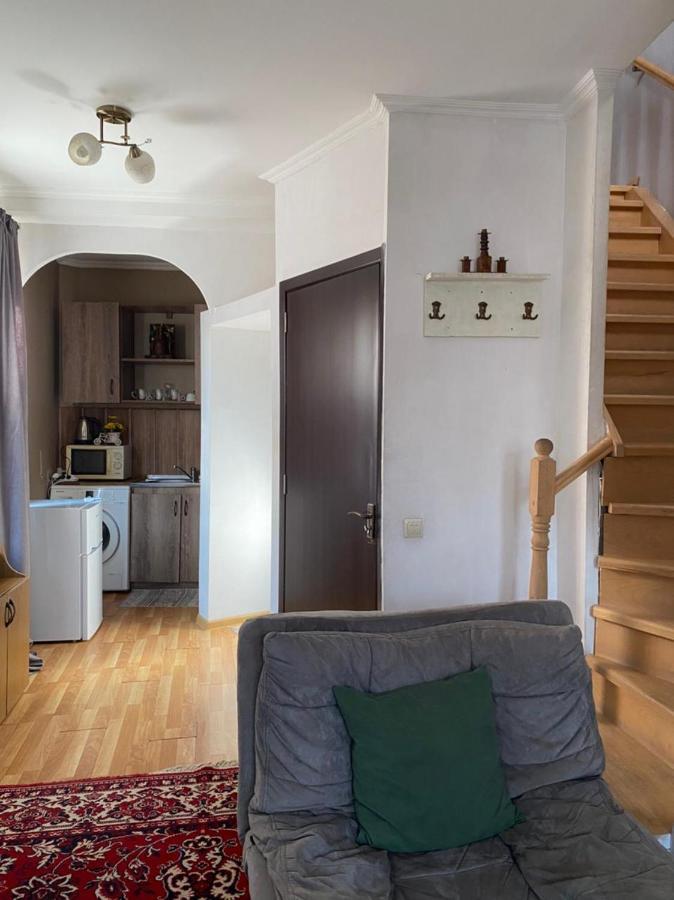 Cozy Home Тбилиси Экстерьер фото